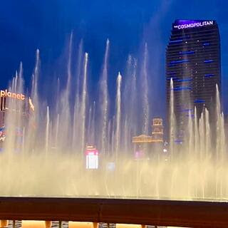 image of fountain in vagas